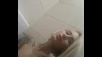 Public pussy play video porno